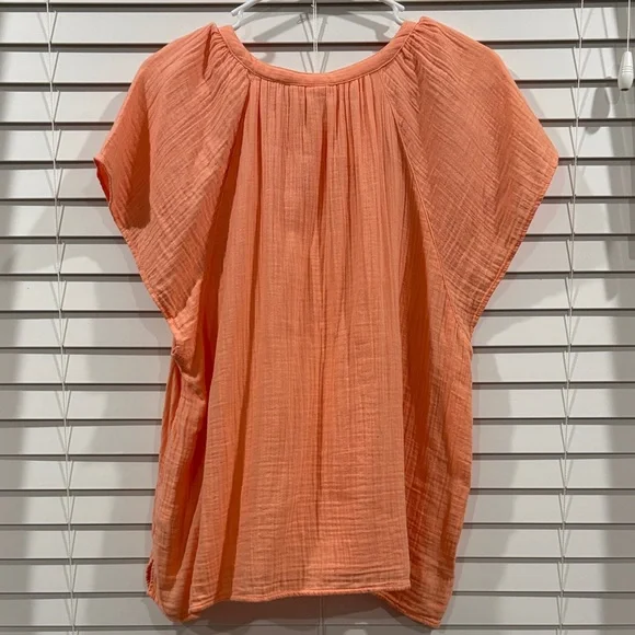 🌸3/$15🌸 Gap Orange Button-Down Top - Picture 4 of 4